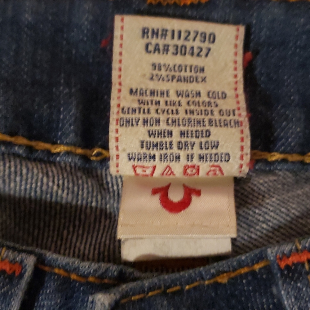 True religion - Picture 4 of 4